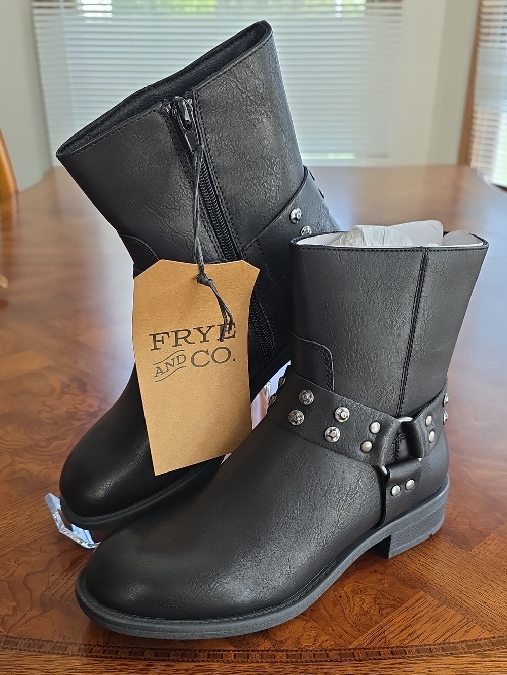 Frye And Co. Conley Studded Harness Biker Ankle Boots Black Women's Size 6M -NEW